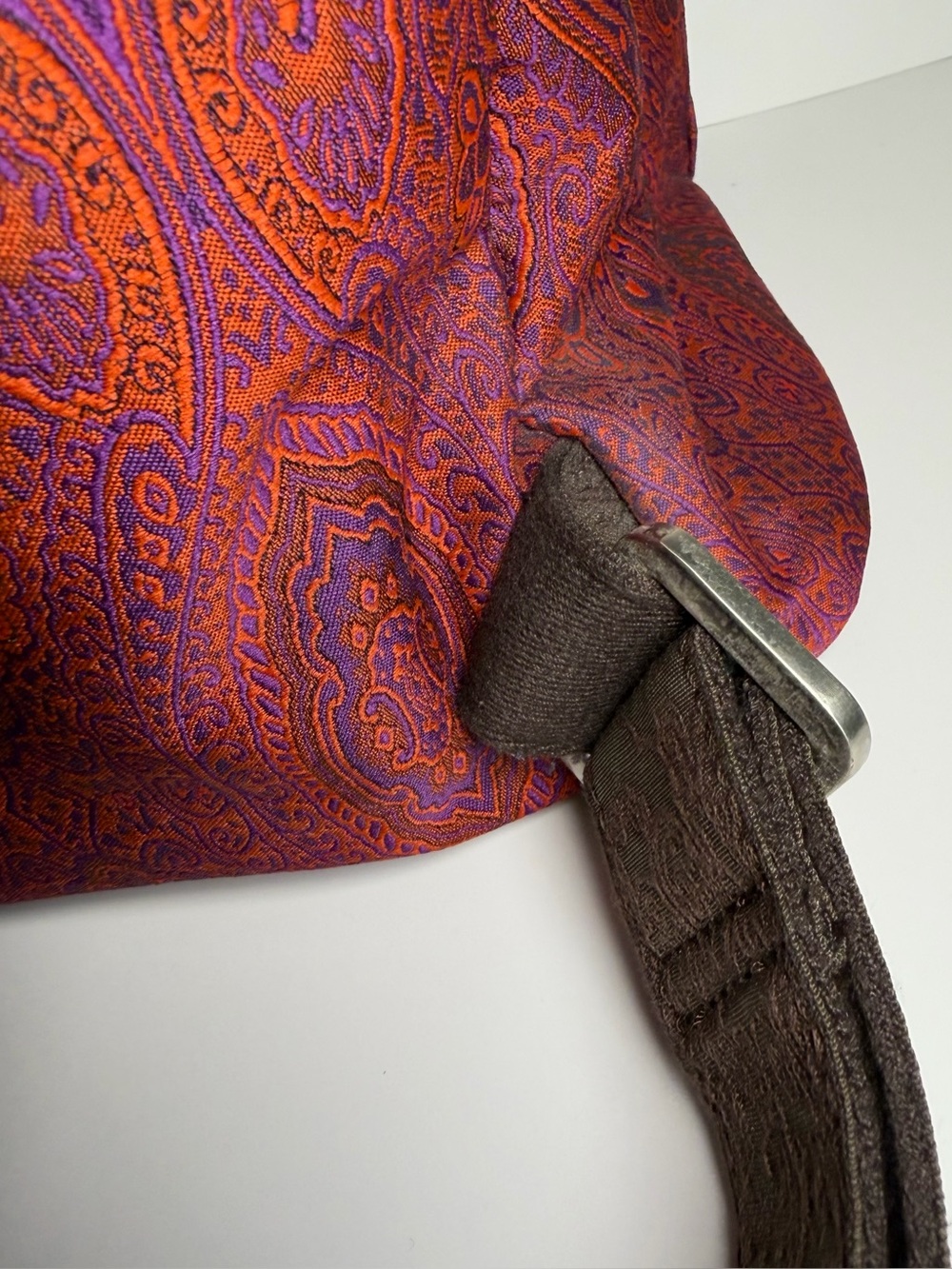 Robert Graham Stellen Rucksack Paisley Red Purple Silk + Brown Leather, Backpack - Picture 12 of 16